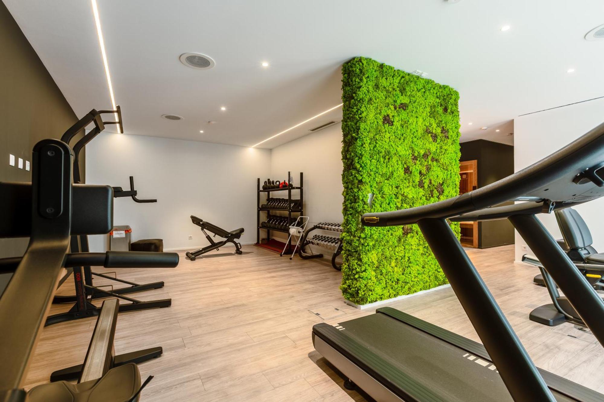 Crystal Palace 1 Massagno ภายนอก รูปภาพ