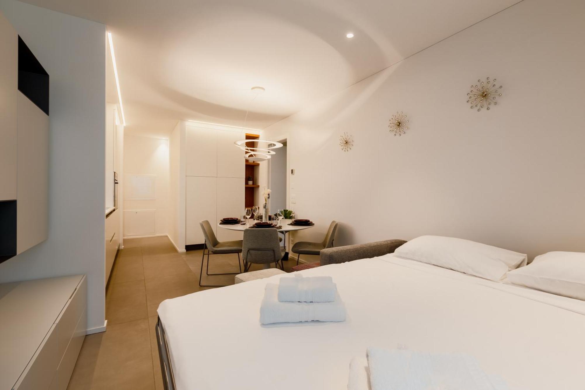 Crystal Palace 1 Massagno ภายนอก รูปภาพ